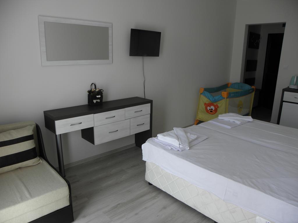 Hypnotic Complex Hotel เนเซบาร์ ภายนอก รูปภาพ